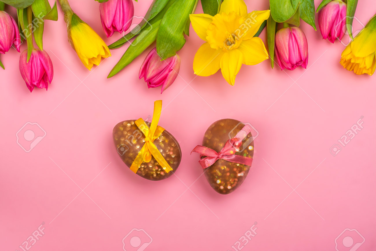 Easter background with flowers, eggs - 163373354 Easter background with flowers, eggs - 163373354