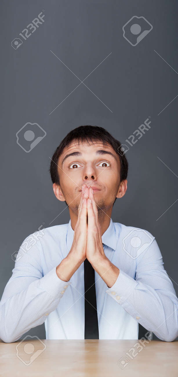 Téléchargement gratuit Images Plan De Profil De L Homme Professionnelle Tenant Par La Main Pour le plus cool salutations