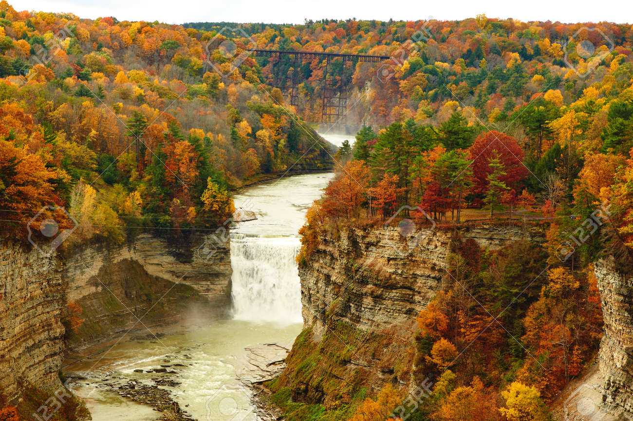 60094830-autumn-scene-of-waterfalls-and-gorge-at-letchworth-state-park.jpg