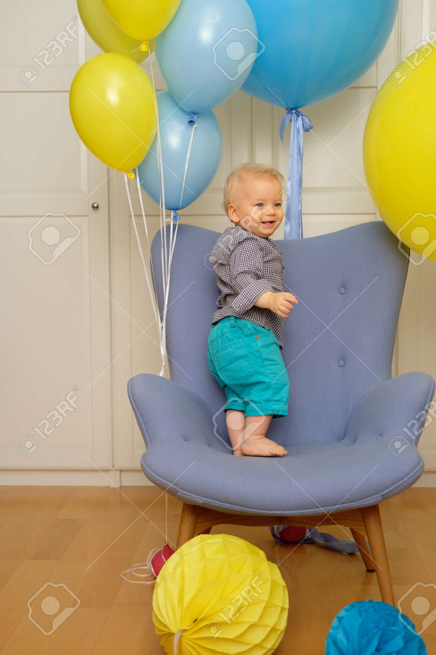 chair for baby boy