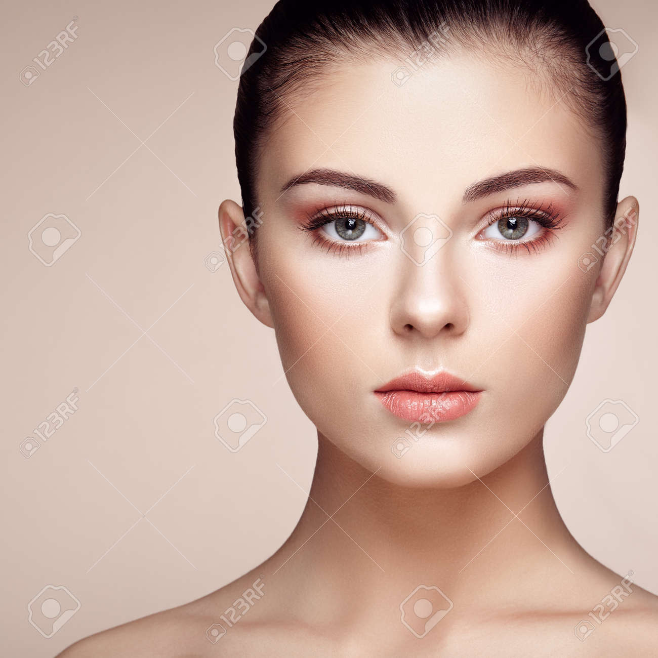 Beautiful woman face. Perfect makeup. Beauty fashion. Eyelashes. Cosmetic Eyeshadow. Highlighting - 54978500 Beautiful woman face. Perfect makeup. Beauty fashion. Eyelashes. Cosmetic Eyeshadow. Highlighting - 54978500