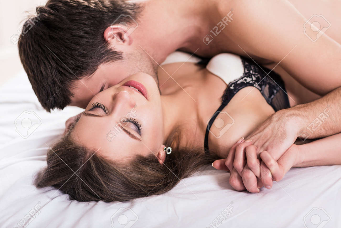 Romantic Kiss And Sex Romantic Kiss And Sex