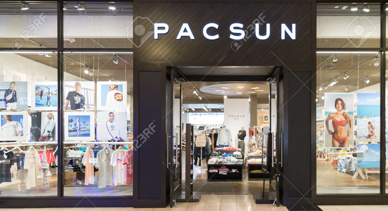 philadelphia pennsylvania may 21 2018 pacsun icon store front