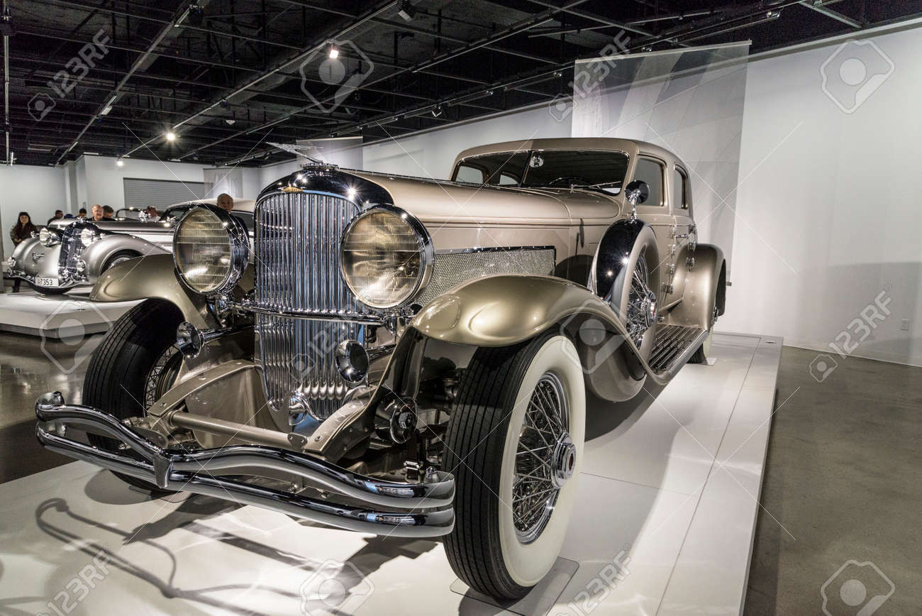 モノグラム 1/24 デューセンバーグ・モデルSJ 未組立品 希少