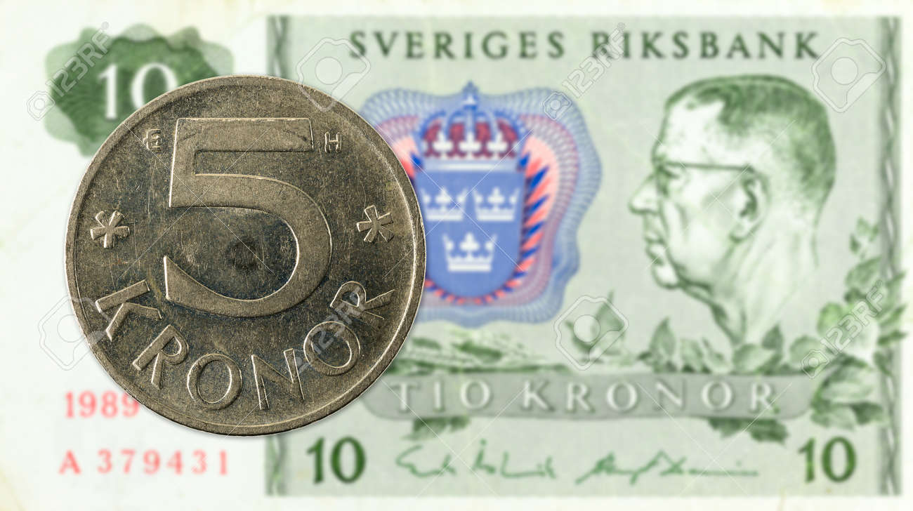 10 스웨덴 크로나 지폐에 대한 5 스웨덴 크로나 동전 로열티 무료 사진, 그림, 이미지 그리고 스톡포토그래피. Image  102494878