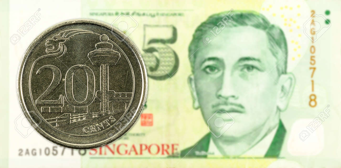 5 싱가포르 달러 지폐에 대해 20 싱가포르 센트 동전 로열티 무료 사진, 그림, 이미지 그리고 스톡포토그래피. Image  102494944