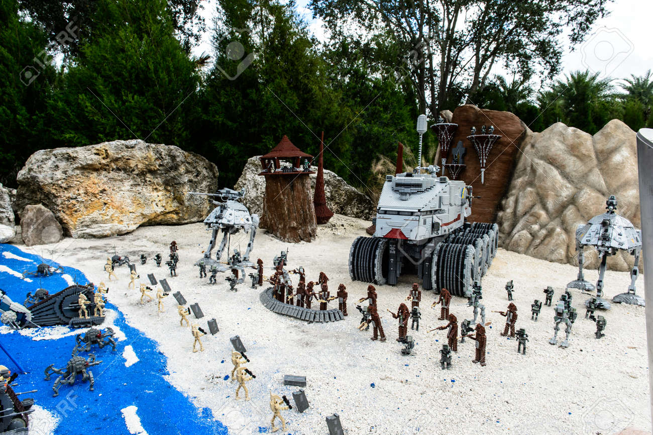 Orlando Usa December 22 2013 Lego Star Wars Miniland At Stock