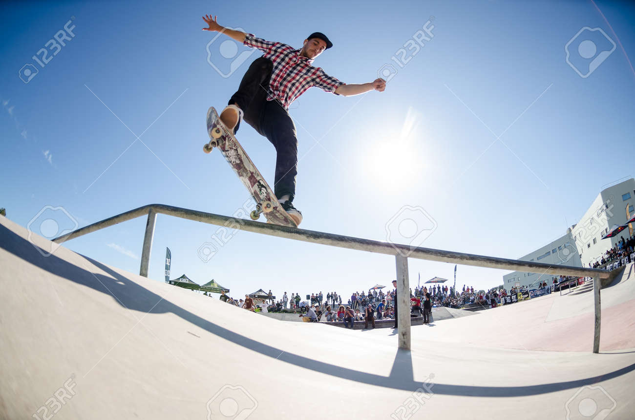 CASCAIS, PORTUGAL - APRIL 6 2014 Raphael Castilho during the 4th Stage of the DC Skate Challenge by Fuel TV - 27310737 CASCAIS, PORTUGAL - APRIL 6 2014 Raphael Castilho during the 4th Stage of the DC Skate Challenge by Fuel TV - 27310737