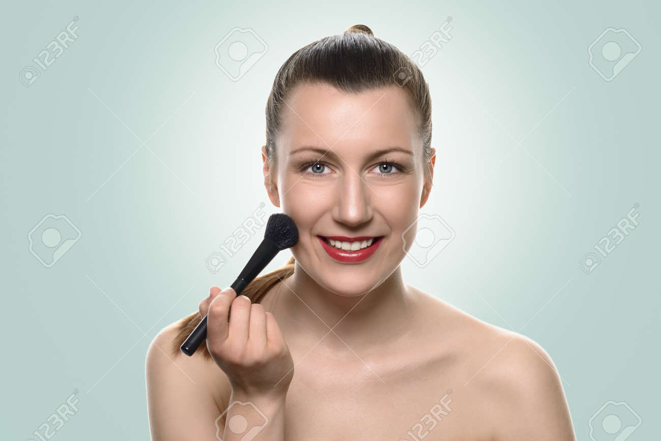 How to blush wear with red lipstick advise dress for on every day in 2019 How to blush wear with red lipstick forecast to wear for autumn in 2019