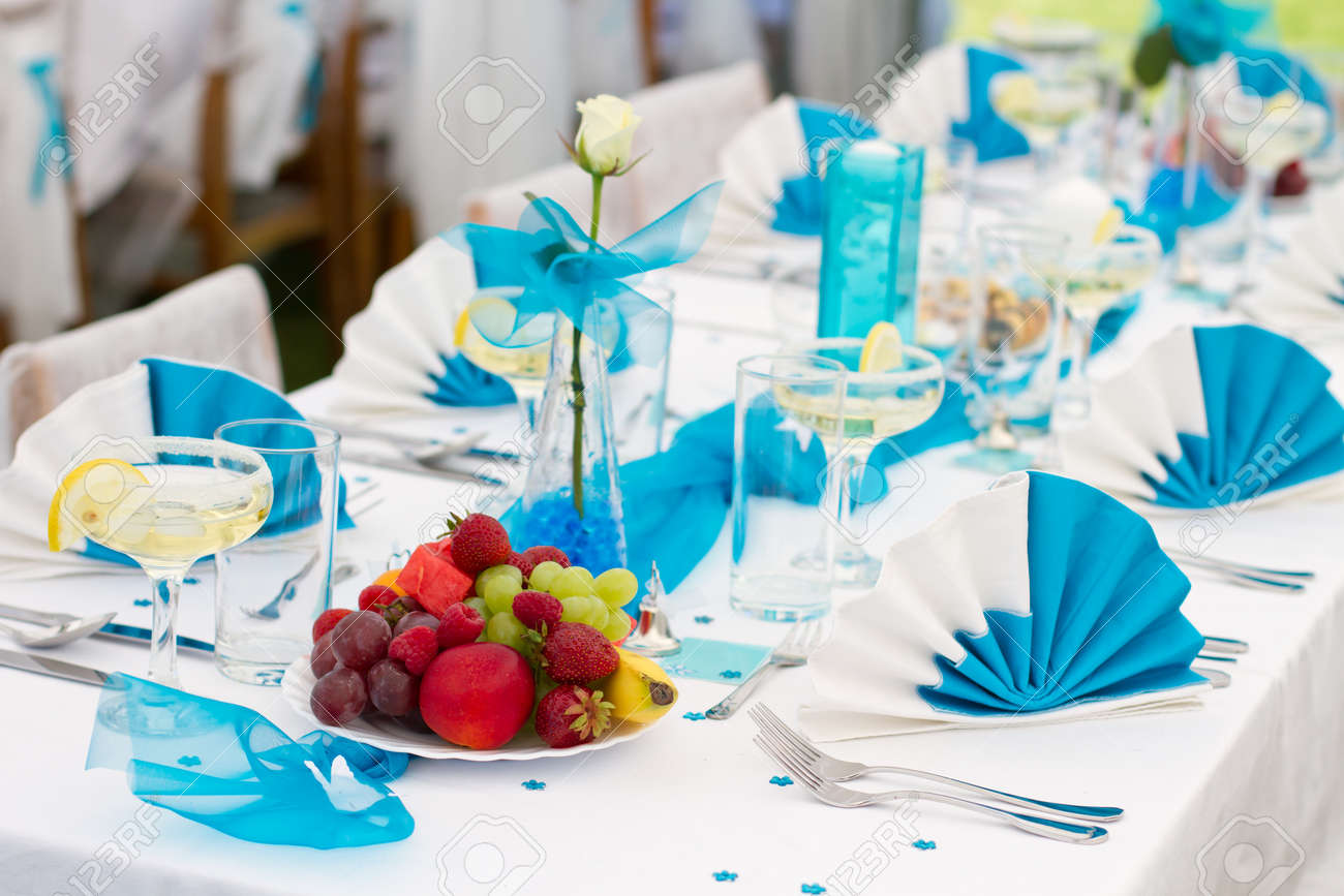 lunch table setting russian luxury wedding lunch table setting outdoors in whiteblue colors stock photo 14264903 wedding lunch table setting outdoors in whiteblue colors lunch table setting russian luxury wedding lunch table setting outdoors in whiteblue colors stock photo 14264903 wedding lunch table setting outdoors in whiteblue colors