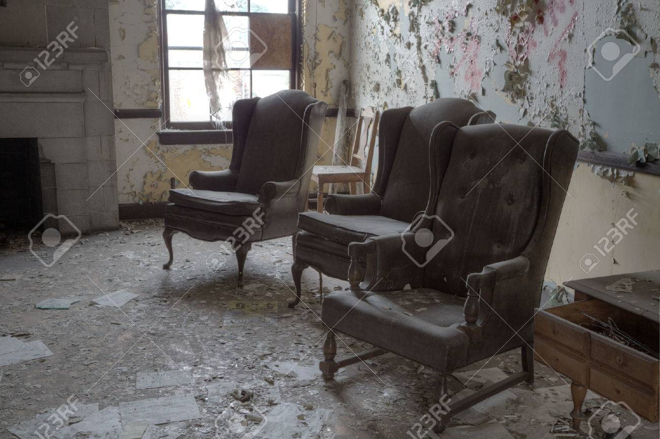 Urbex, abandoned interior with peeled asbestos paint, in light HDR processing - 24982376 Urbex, abandoned interior with peeled asbestos paint, in light HDR processing - 24982376