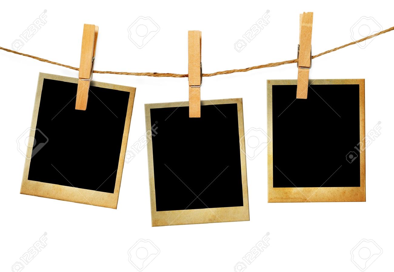 Alter Bilderrahmen Hangen Auf Einer Wascheleine Auf Holz Hintergrund Lizenzfreie Fotos Bilder Und Stock Fotografie Image 15859170