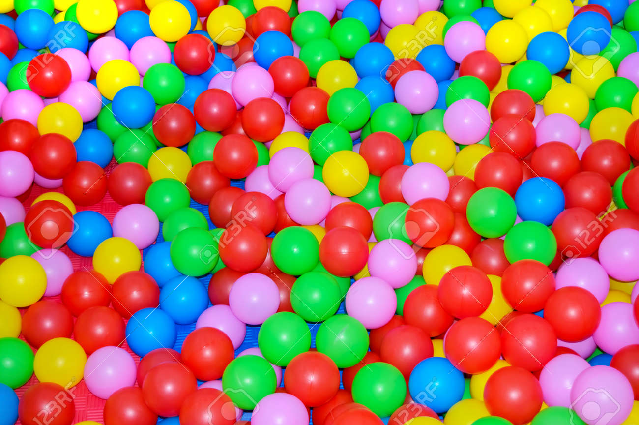 pelotas para juegos infantiles