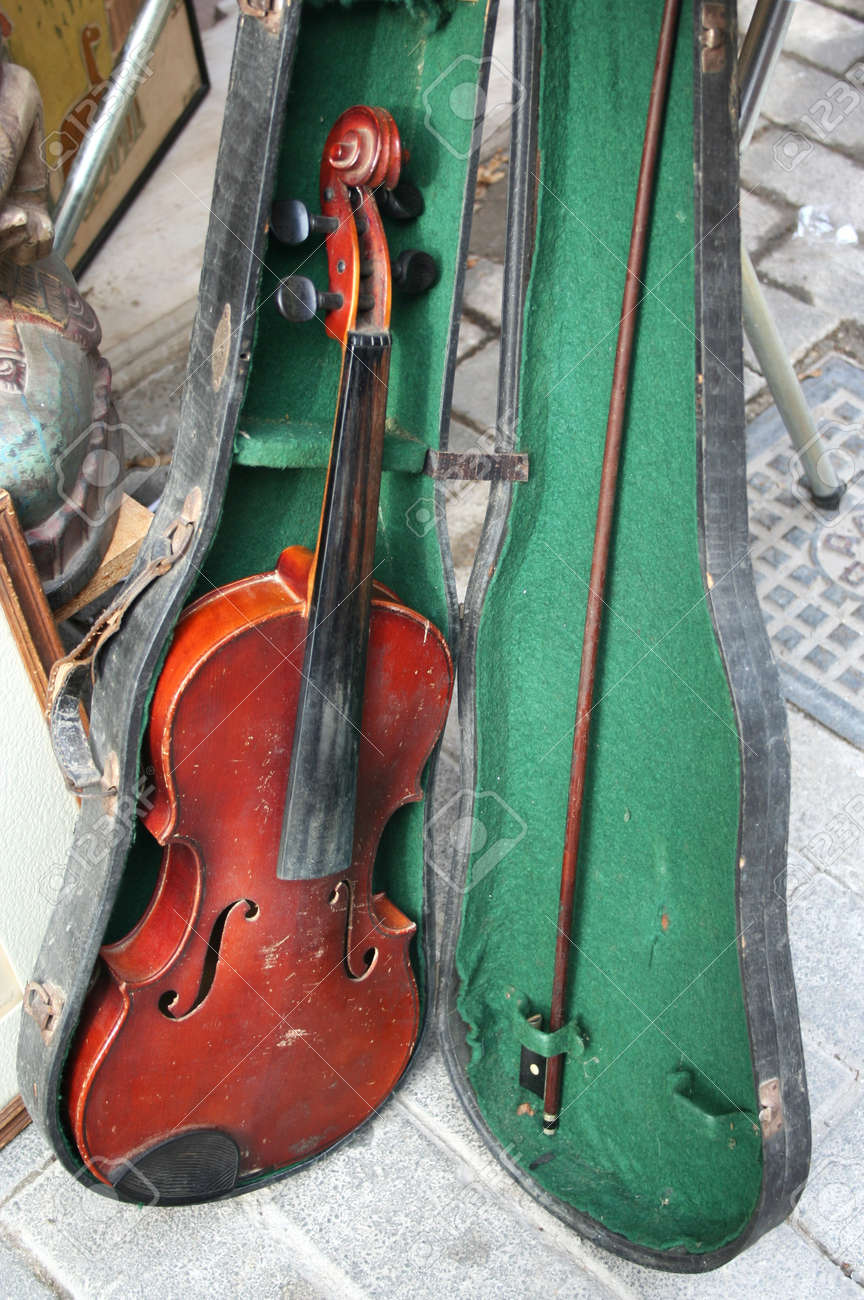 Old Violin On Sale Stock Photo Picture And Royalty Free Image