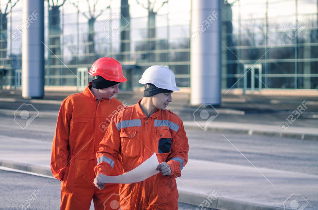 salopette construction