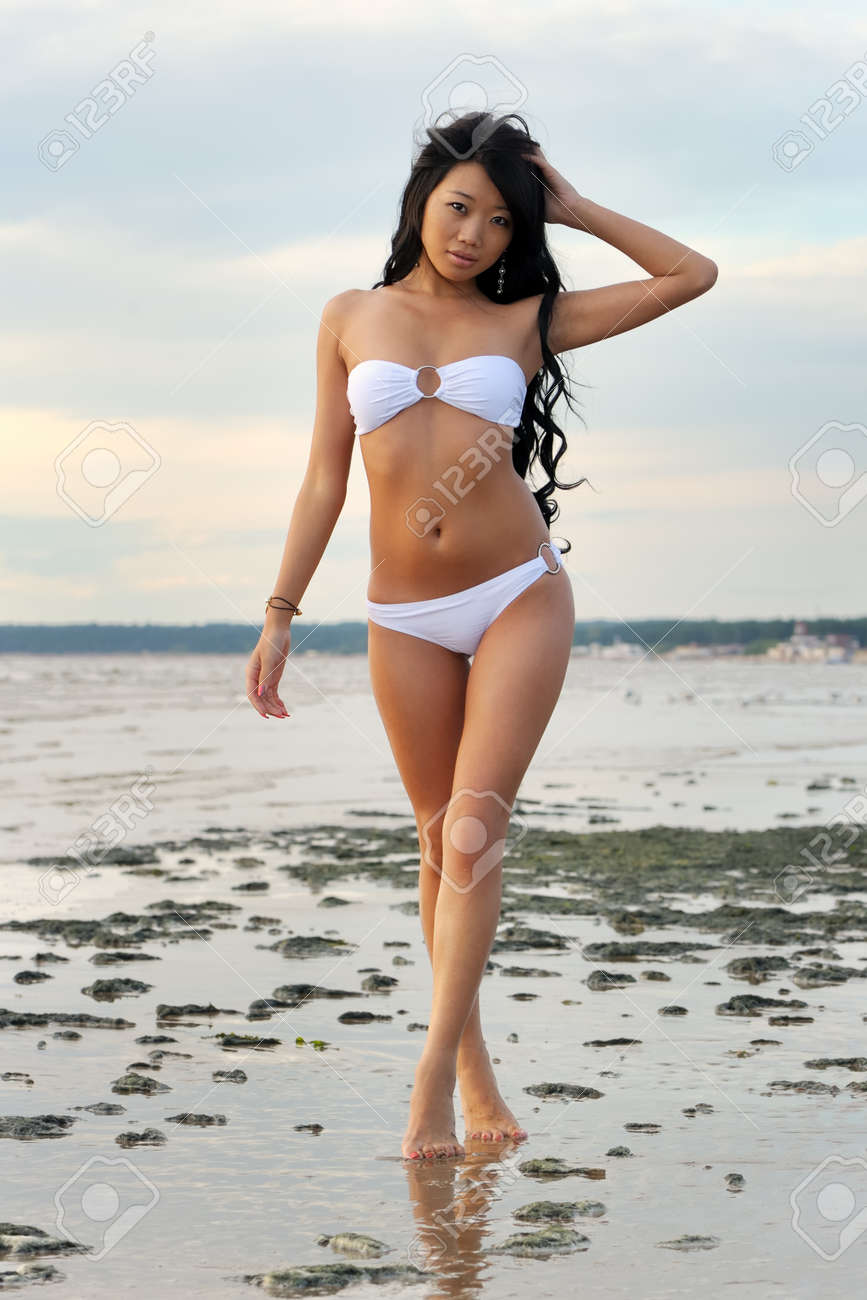 Quebec amateur xxx Naked women handjob videos