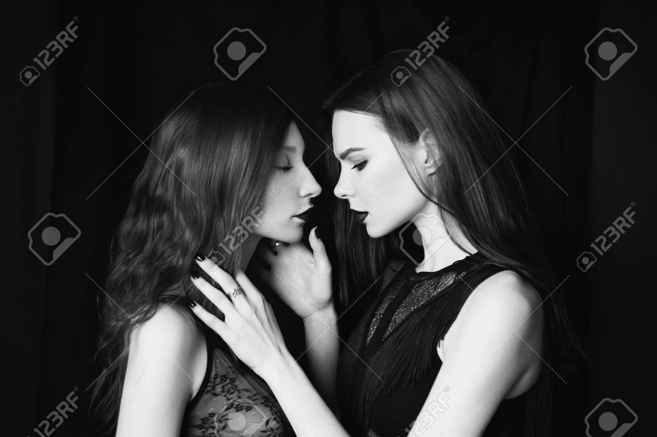Schwarze schwarze Lesben Sexvideos bravo Teens