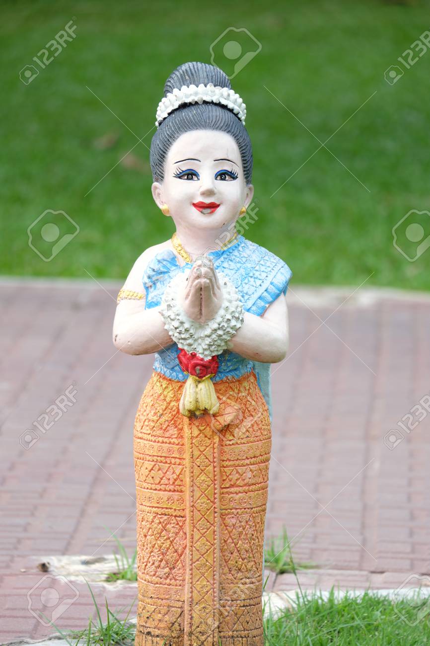 タイ サワディー人形