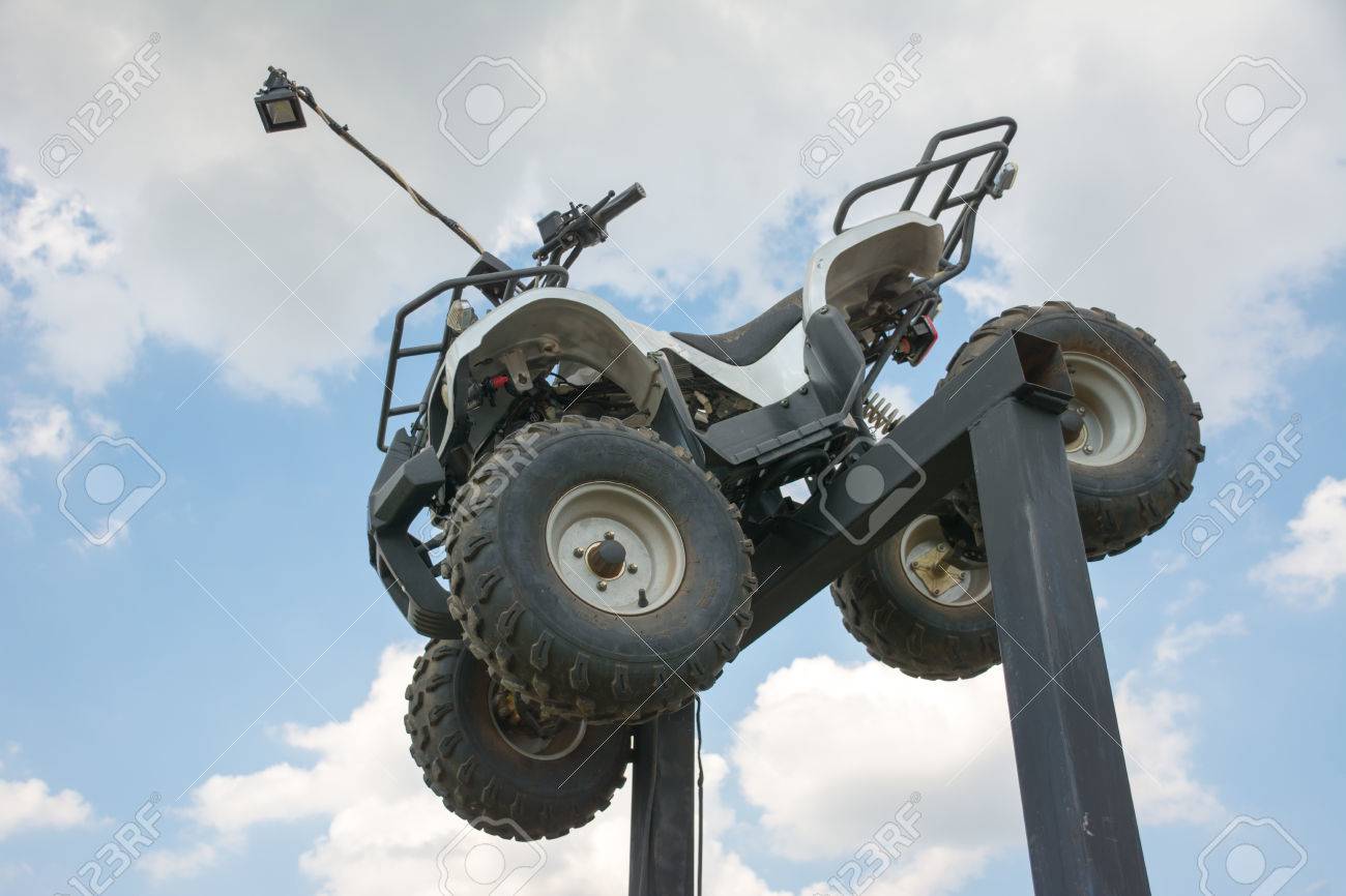 quad bike stand