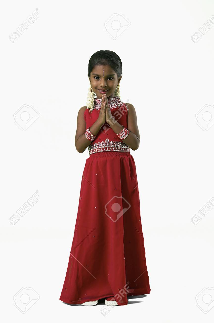 traditional indian dress for girl