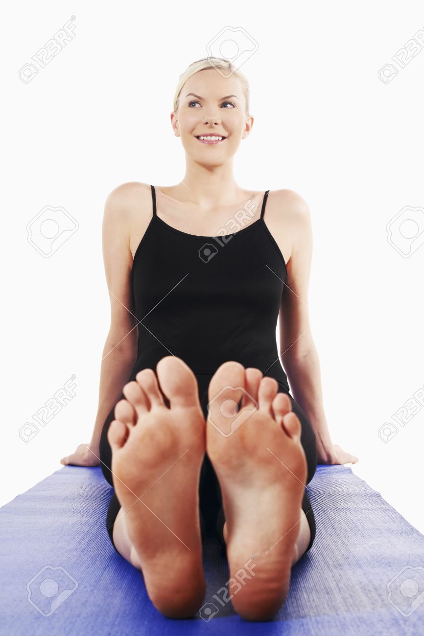 barefoot yoga