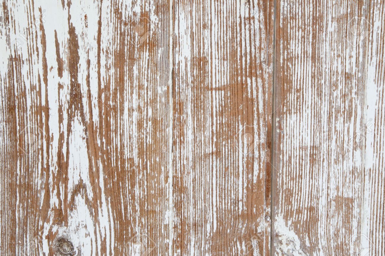 古い木製みすぼらしいシックな白の背景のカントリー スタイルで の写真素材 画像素材 Image