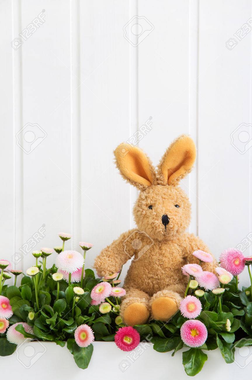 peluche lapin paques