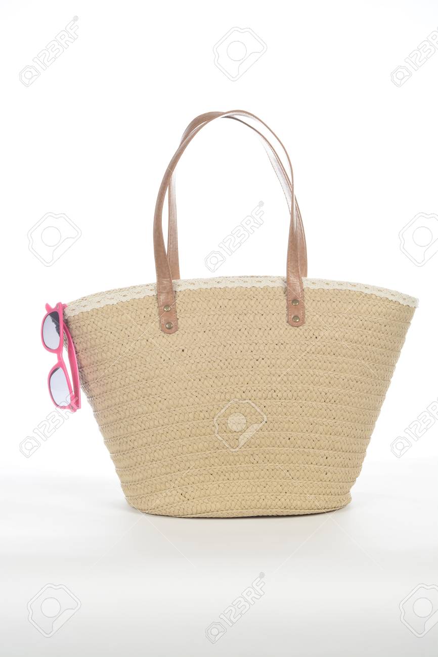 wicker beach bag