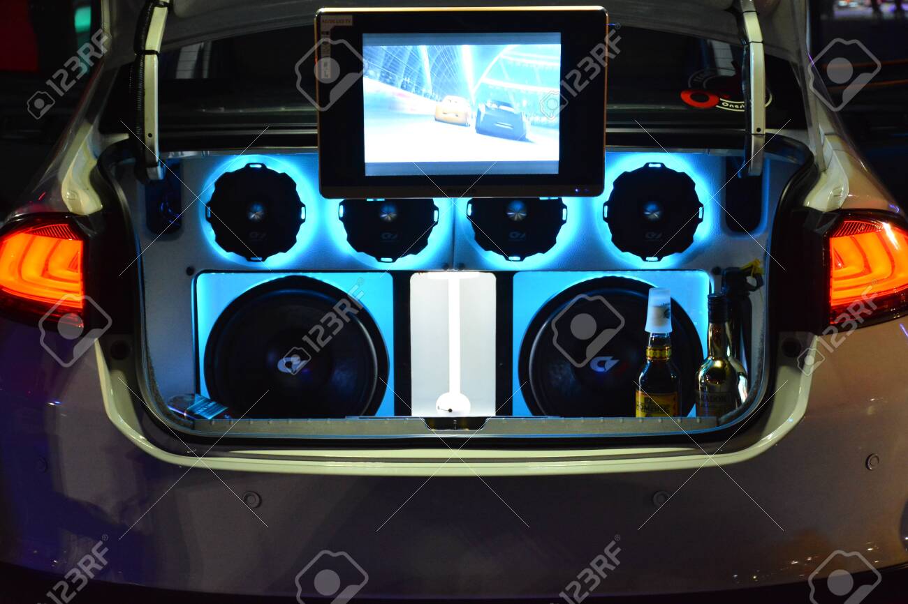 Pasay Ph Dec 8 Honda Civic With Sound System And Led Screen At Bumper To Bumper Car Show On December 8 2018 In Pasay Philippines Stock Photo Picture And Royalty Free Image Image 146636989