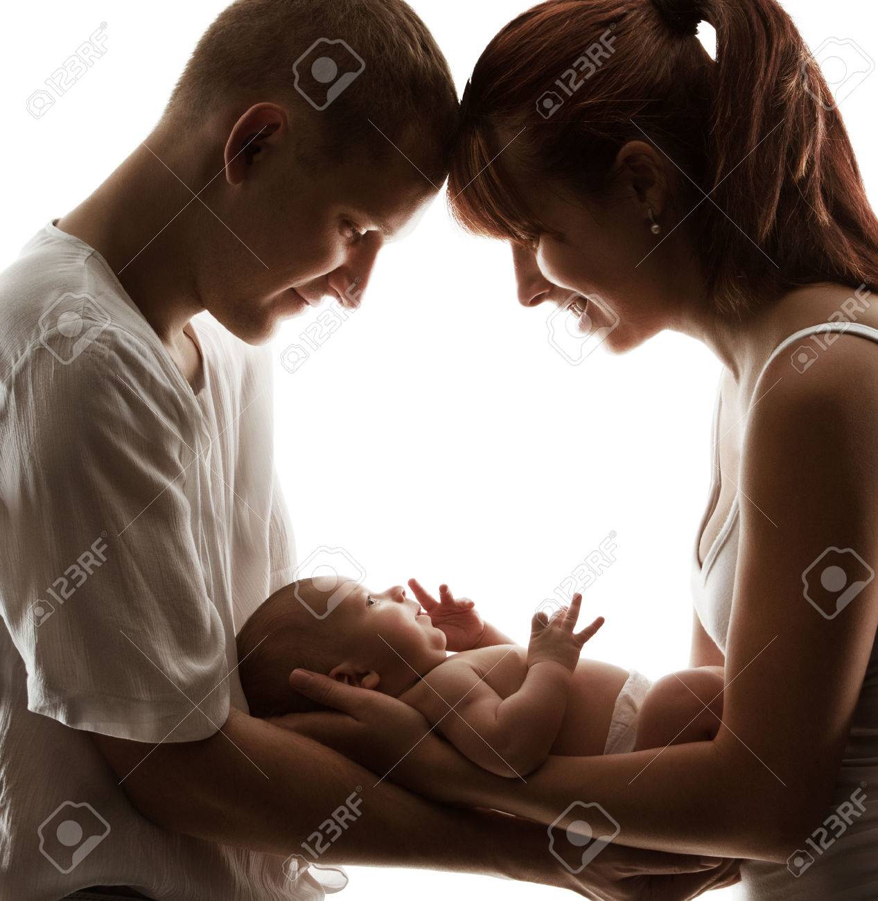 Bebe Famille Du Nouveau Ne Parents Kid New Born Mere Pere Enfant Banque D Images Et Photos Libres De Droits Image