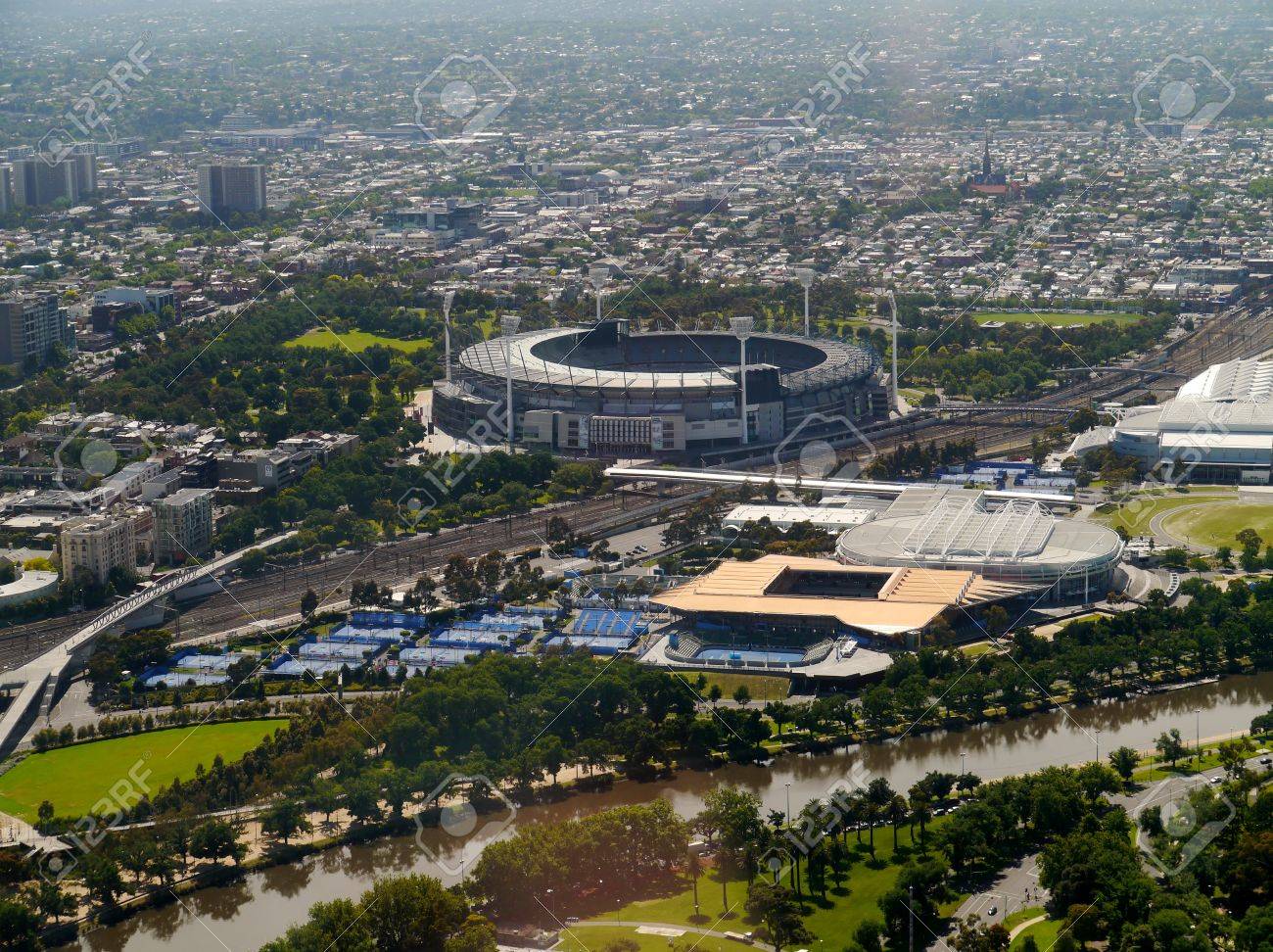 オーストラリアのビクトリア州のメルボルンでロッド レーバー アリーナ の写真素材 画像素材 Image