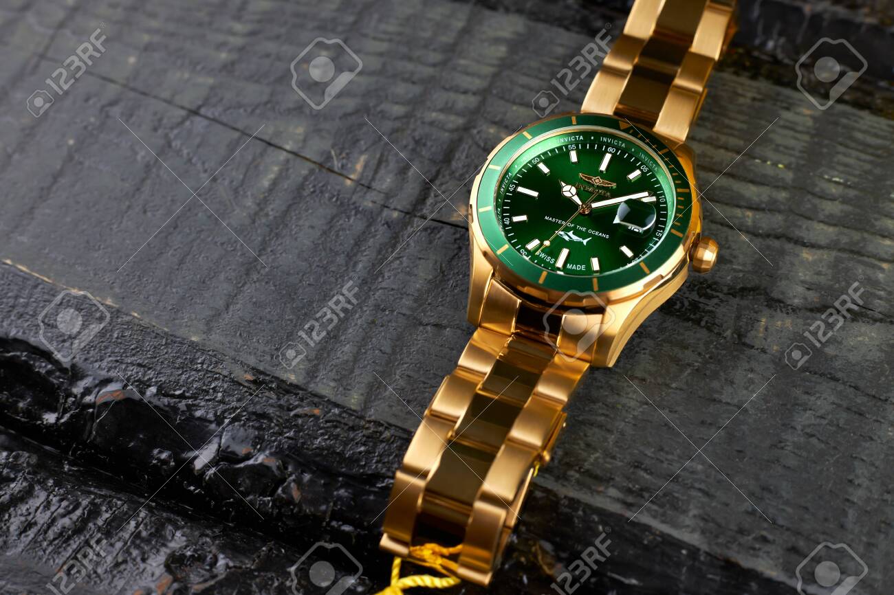 invicta pro diver 44mm