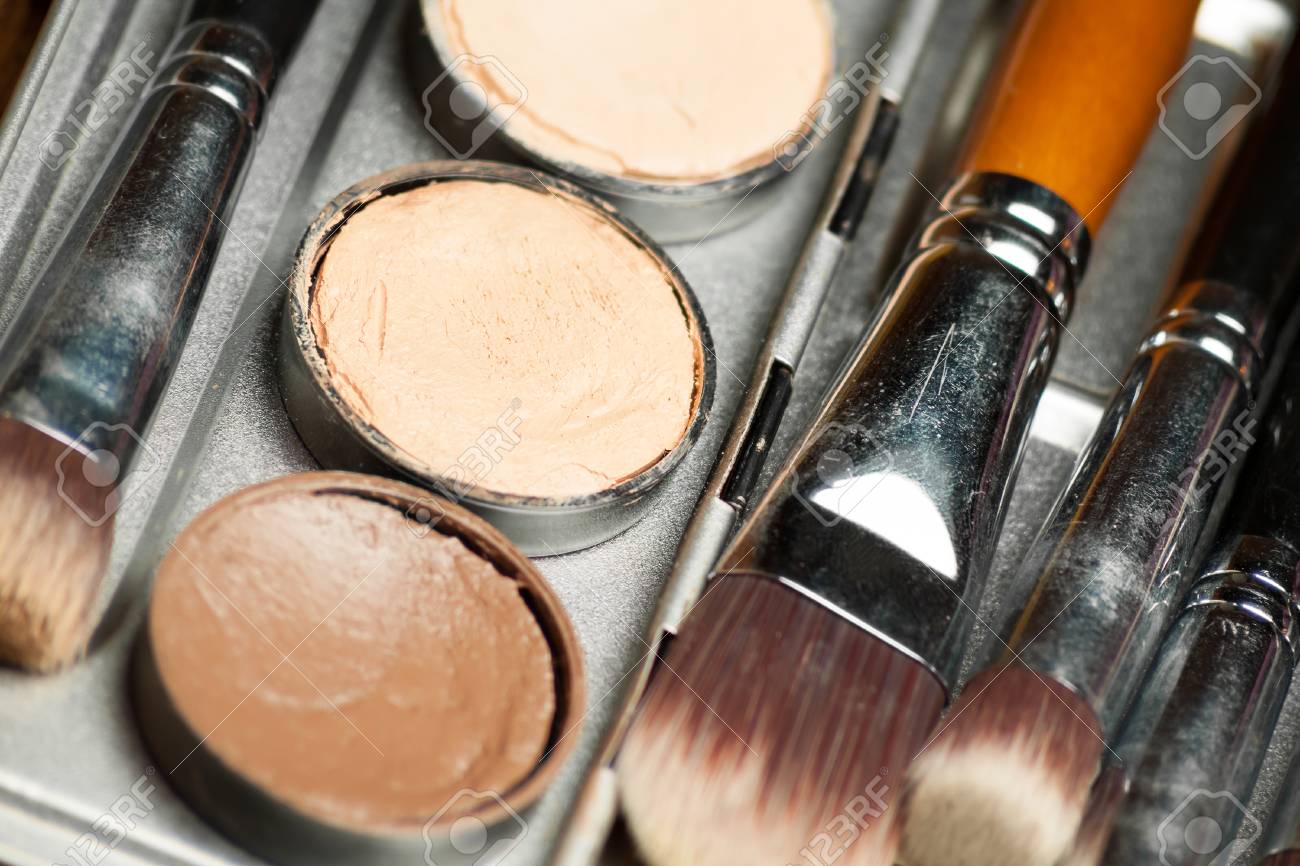 professional concealer palette