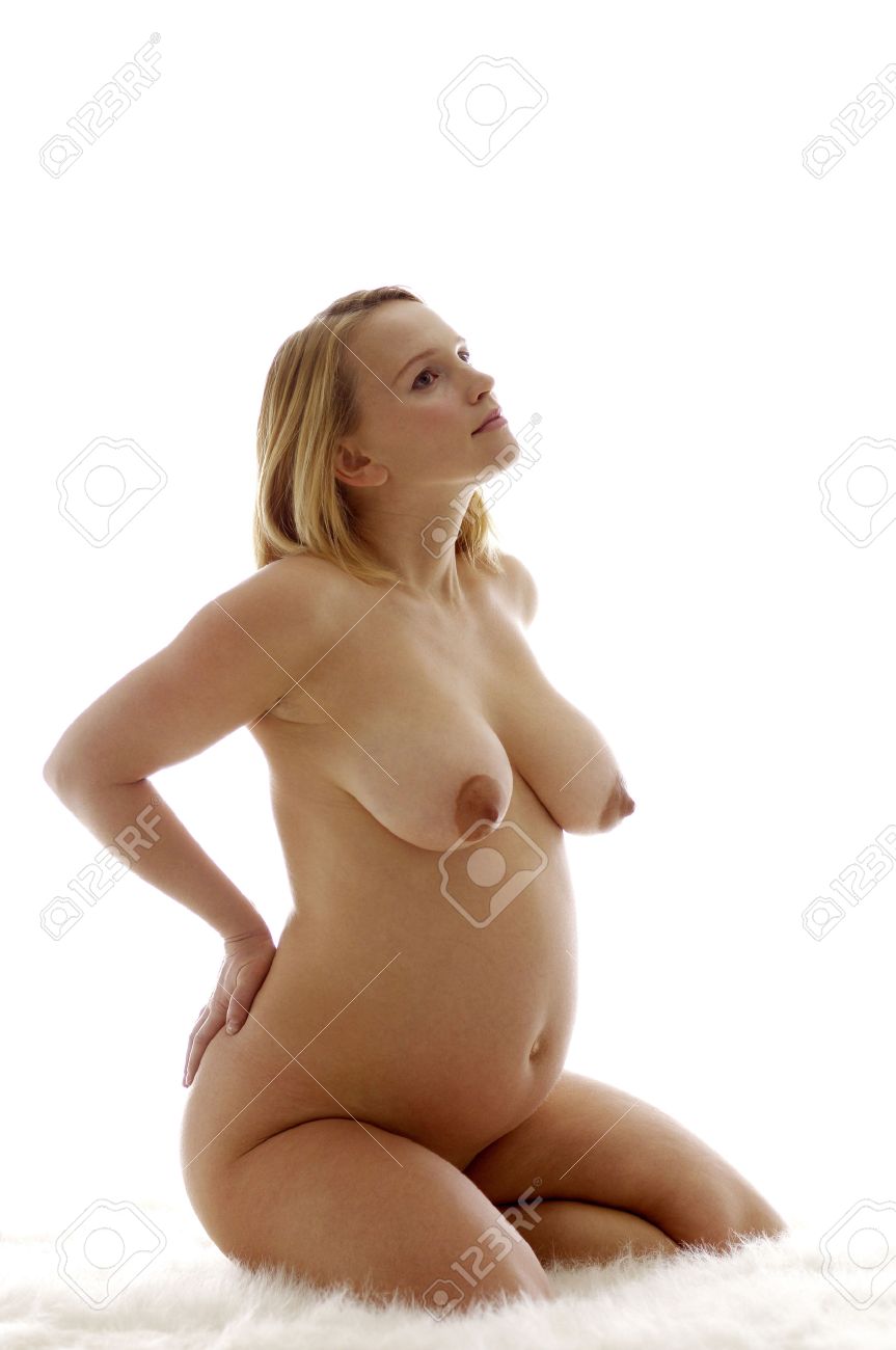 Pregnant women nud