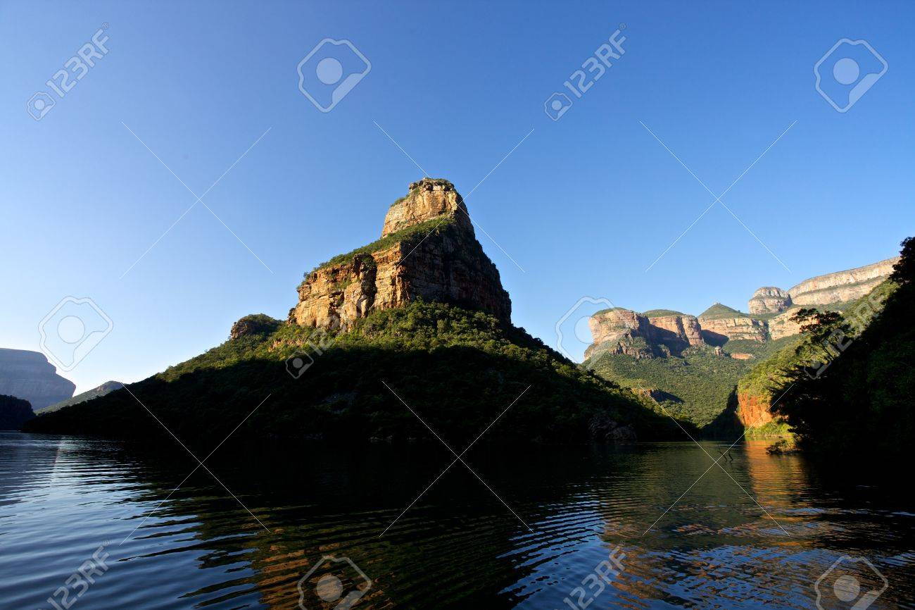 Blyde River Canyon and the three rondovels in Mpummalanga, South Africa - 14950570 Blyde River Canyon and the three rondovels in Mpummalanga, South Africa - 14950570