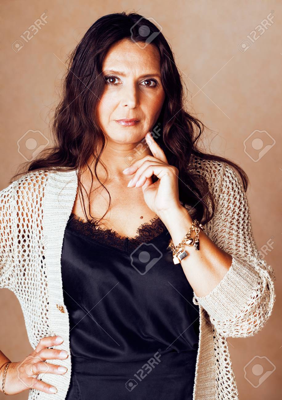 mature posing real Mature posing real