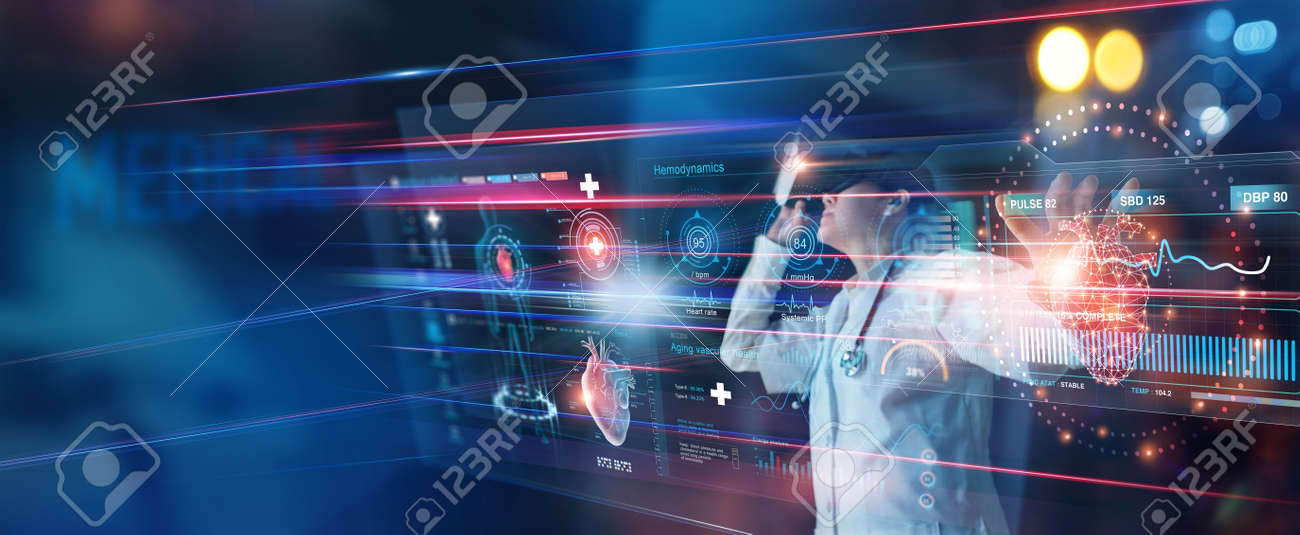 Cuidados de saúde e médicos, o médico cardiologista fone de ouvido vr usando e dados de diagnóstico registram a imagem holográfica do coração 3d do paciente na interface virtual, inovação, tecnologia médica na rede global. - 188271179 Cuidados de saúde e médicos, o médico cardiologista fone de ouvido vr usando e dados de diagnóstico registram a imagem holográfica do coração 3d do paciente na interface virtual, inovação, tecnologia médica na rede global. - 188271179