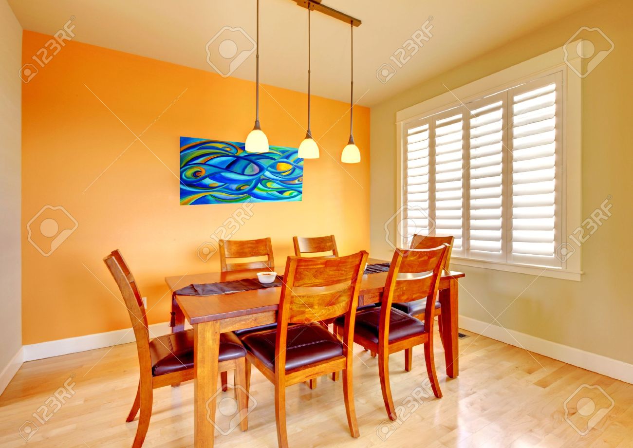 Table De Salle à Manger Orange