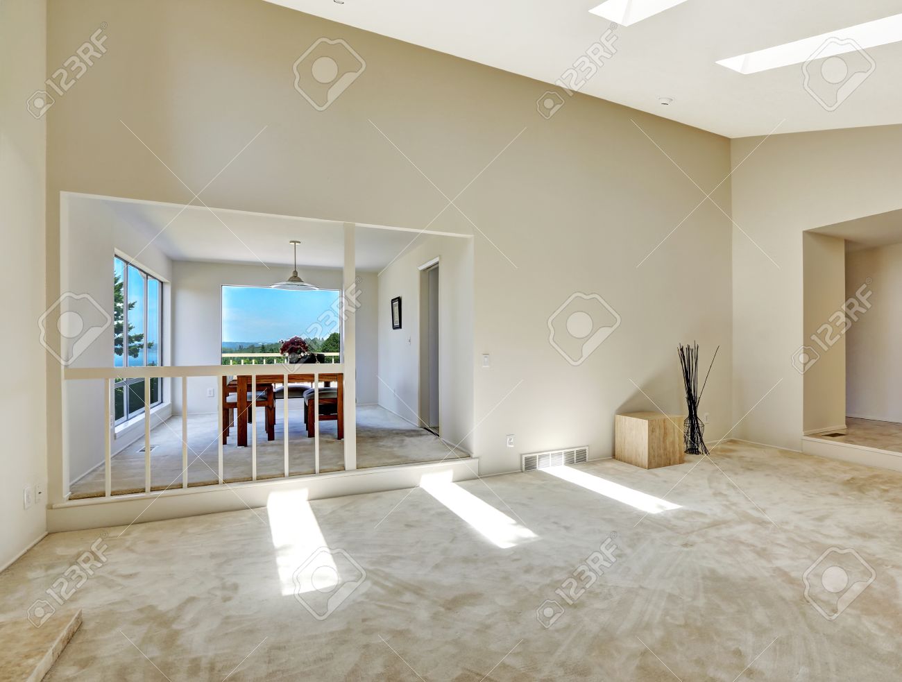 Floor Plan In Empty House Beautiful Living Room With Vaulted