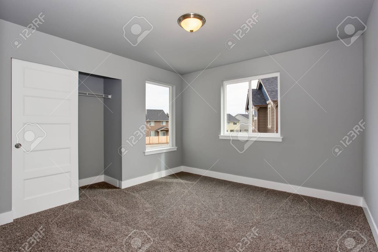 Kleine Kellerraum Innenraum Mit Grauen Wänden Und Weißer Ordnung ... Jugend mädchenzimmer mit begehbaren kleiderschrank
Jugend mädchenzimmer mit begehbaren kleiderschrank
Kleine Kellerraum Innenraum Mit Grauen Wänden Und Weißer Ordnung ...