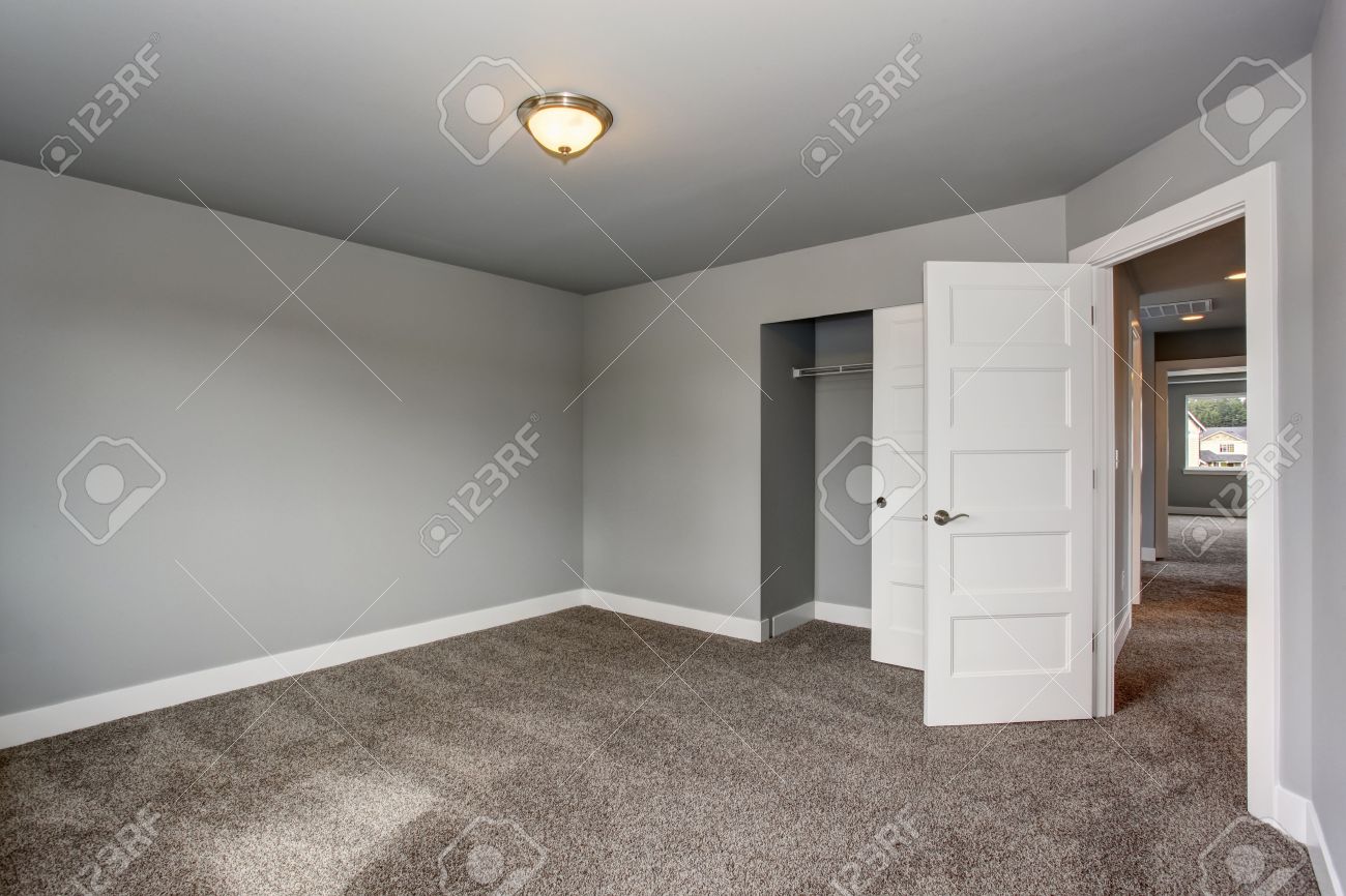 Kleiner Kellerraum Unter Mit Grauen Wänden Und Weißer Ordnung. Das ... Jugend mädchenzimmer mit begehbaren kleiderschrank
Jugend mädchenzimmer mit begehbaren kleiderschrank
Kleiner Kellerraum Unter Mit Grauen Wänden Und Weißer Ordnung. Das ...