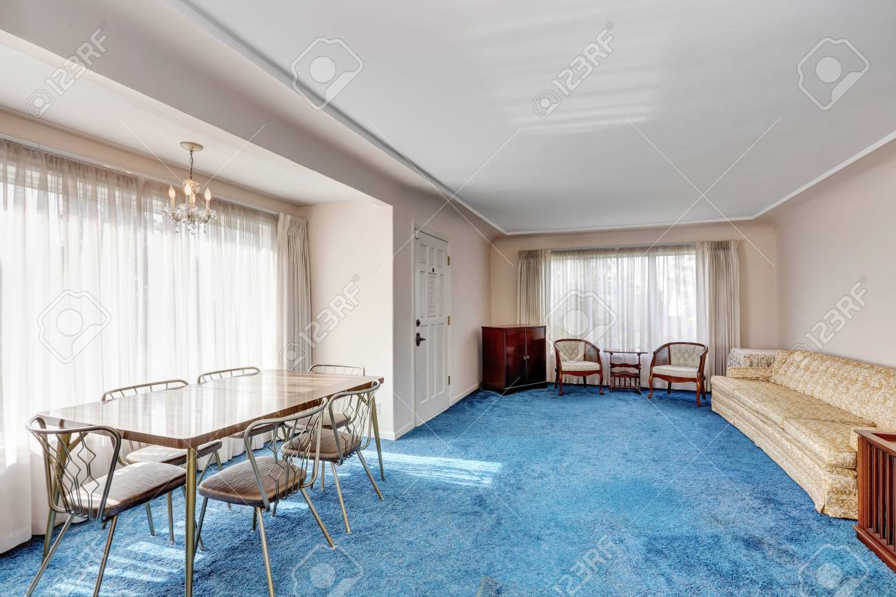 Entrance Room Connected With Dining Area Vintage Furniture Table Entrance Room Connected With Dining Area Vintage Furniture Table