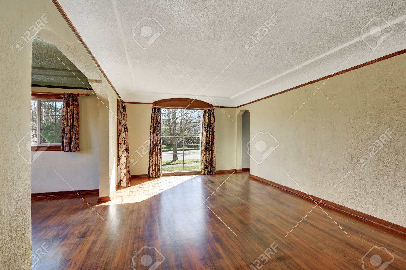 82 vectores de stock y arte vectorial de Tudor style homes | Shutterstock, image size:1300x866