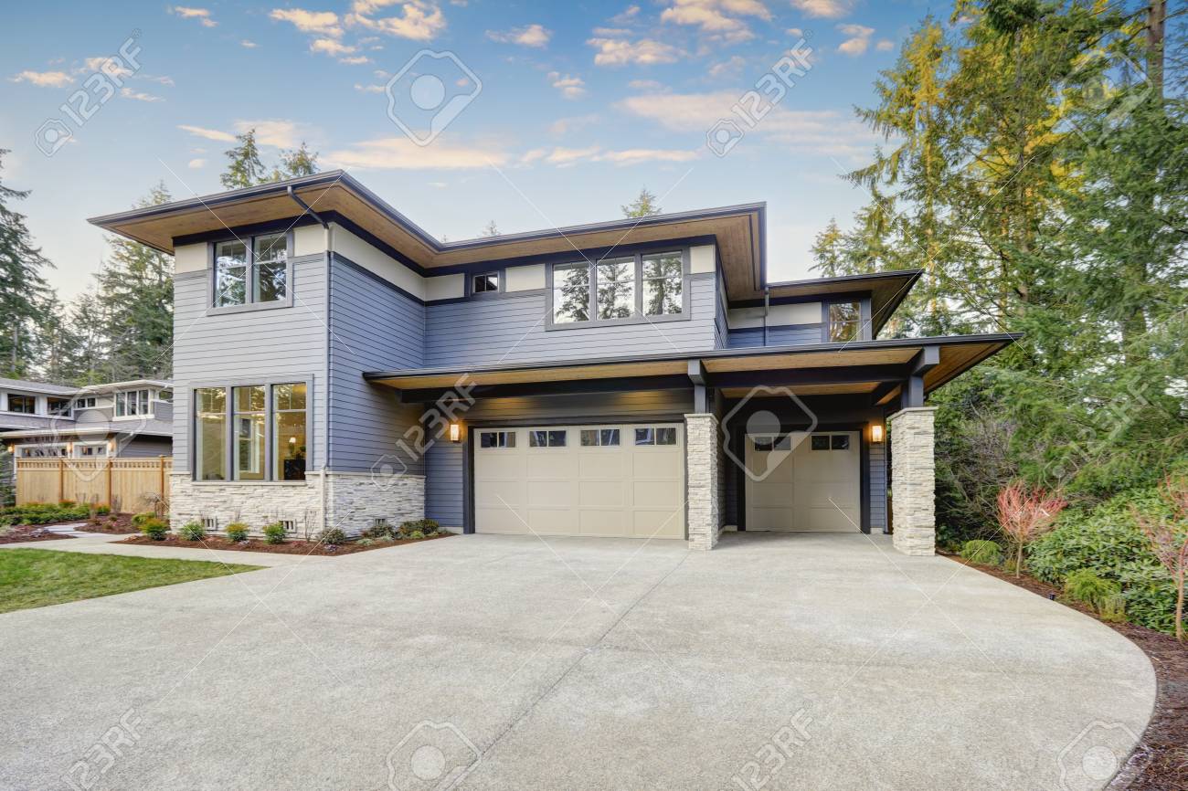 Luxurious New Construction Home In Bellevue, WA. Modern Style ... Luxurious New Construction Home In Bellevue, WA. Modern Style ...