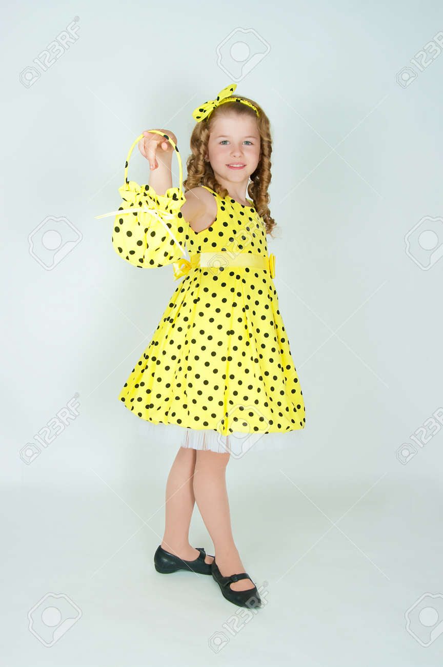 robe jaune fille