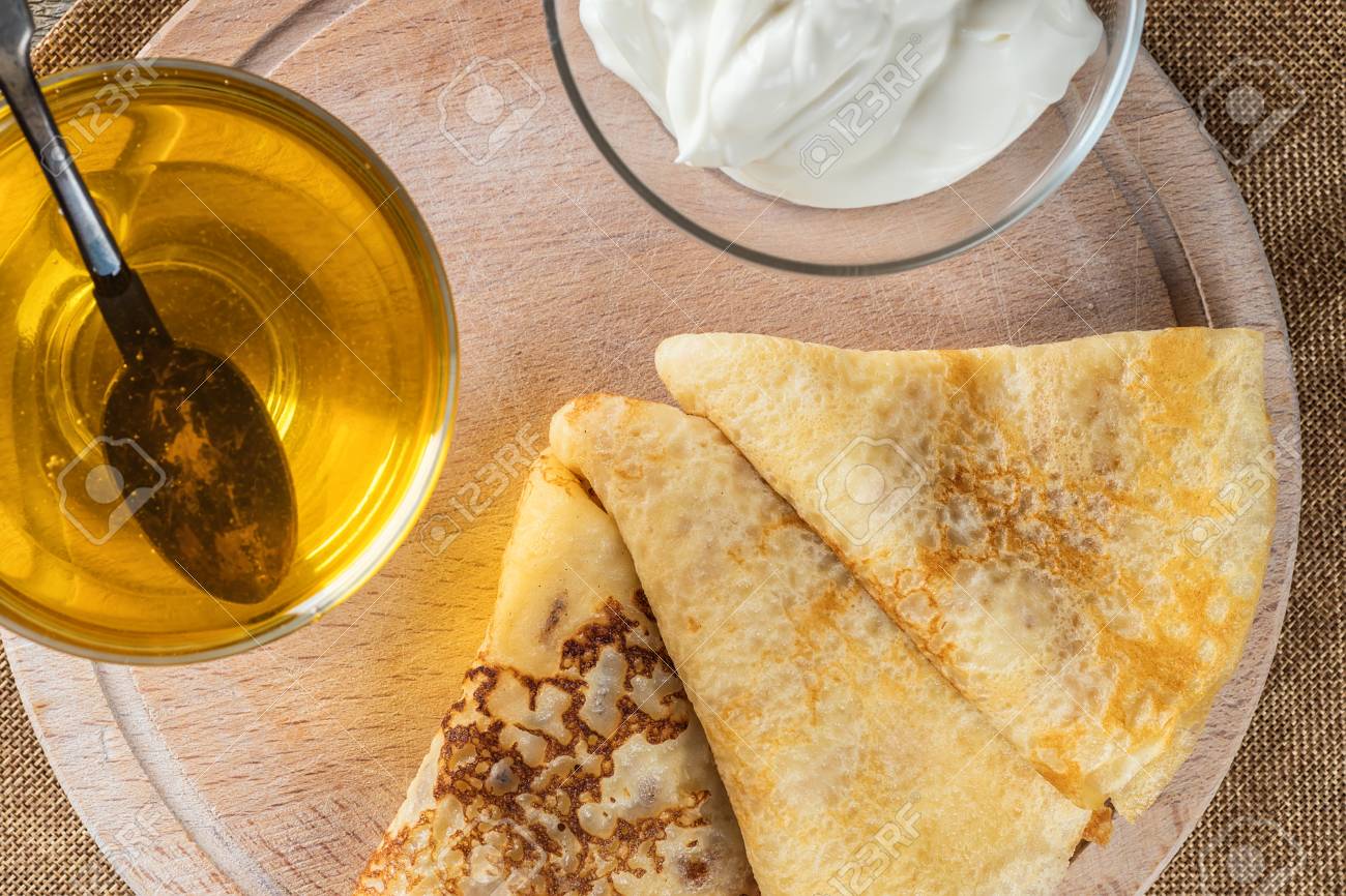 Lace pancakes with cream Lace pancakes with cream
