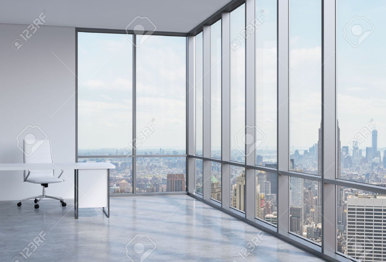Arbeitsplatz In Einem Modernen Panorama Ecke Buro In New York Lizenzfreie Fotos Bilder Und Stock Fotografie Image