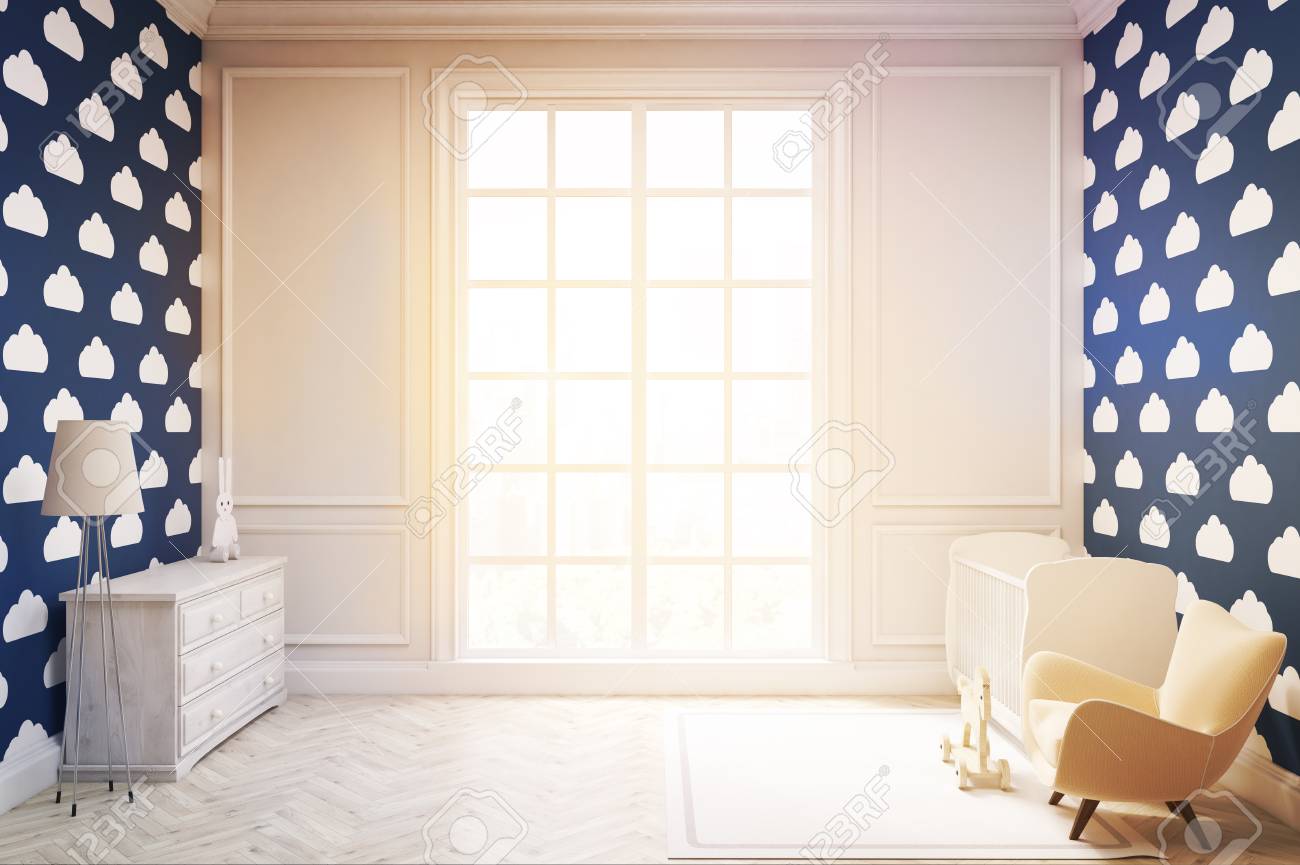 垂直フレーム ポスター クレードル アームチェア おもちゃの馬の子供の部屋 大きな窓と暗い青 雲の壁紙があります 3 D レンダリング モックアップを作成します トーンのイメージ の写真素材 画像素材 Image