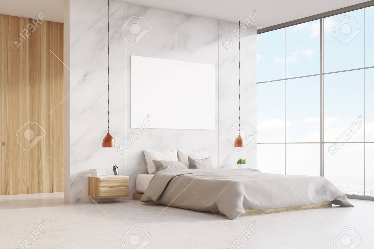 Chambre à Coucher Avec Un Lit King Size, Murs En Bois Et Marbre ... Chambre à Coucher Avec Un Lit King Size, Murs En Bois Et Marbre ...