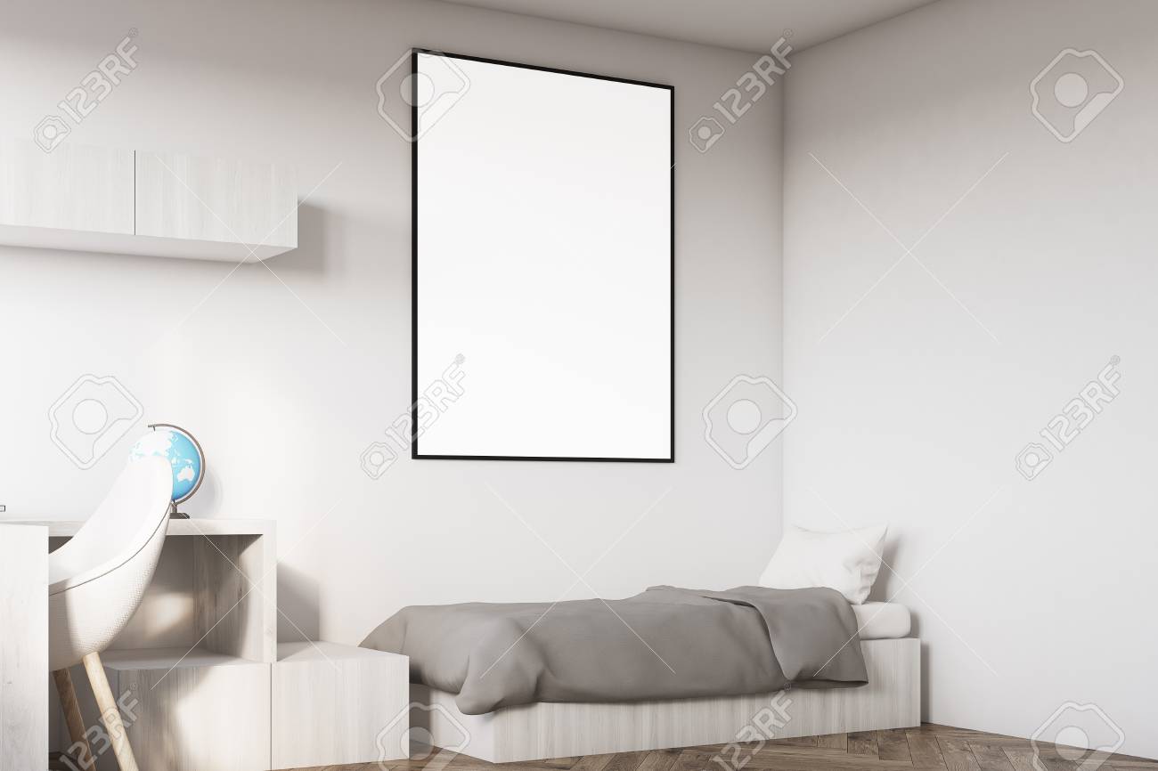 Esquina Del Interior De Una Habitacion Infantil Con Un Cartel